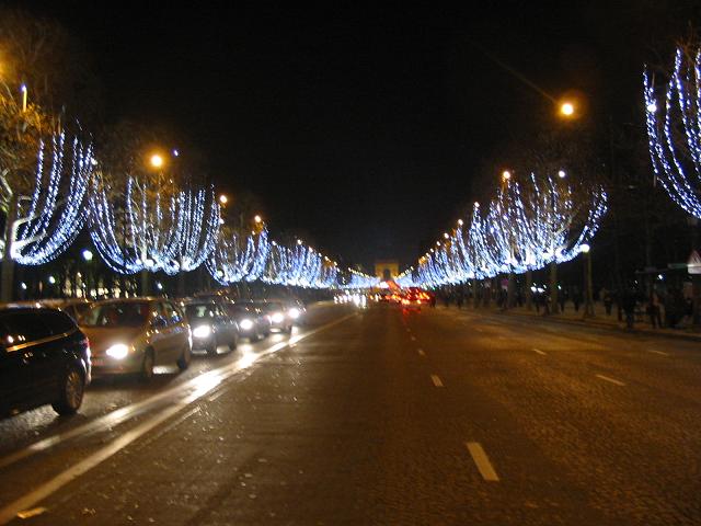 Aux champs Elysées